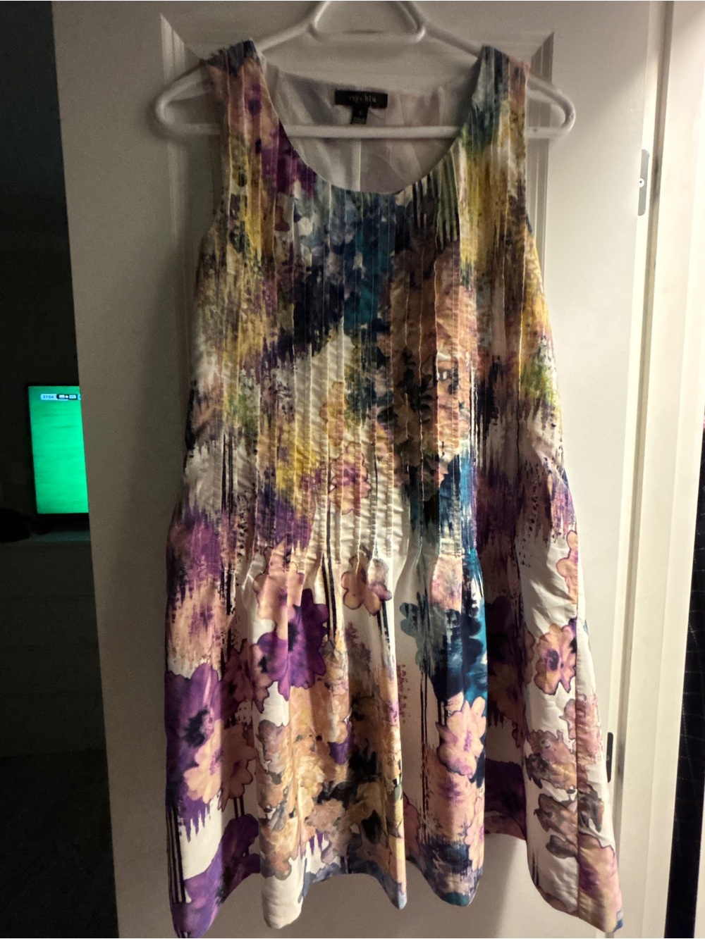 Pleated Floral Sleeveless Dress - Multicolor